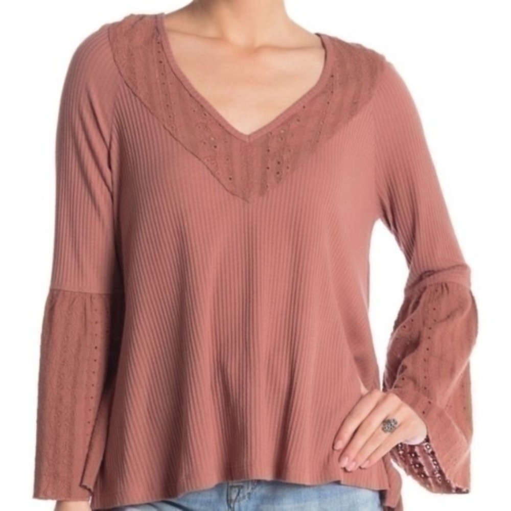 Free People Top Blush Pink Sayluita Boho Eyelet Bell Sleeve Thermal V Neck Small